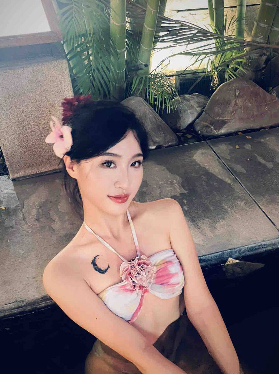 SN190-广州外围-混血运动女神 | 杨弈