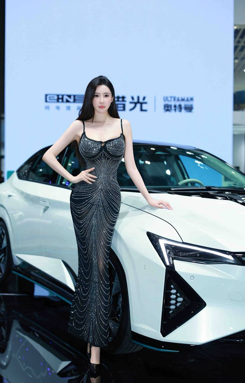 深圳救场女生，深圳单身交友，深圳陪聊 / 陪伴