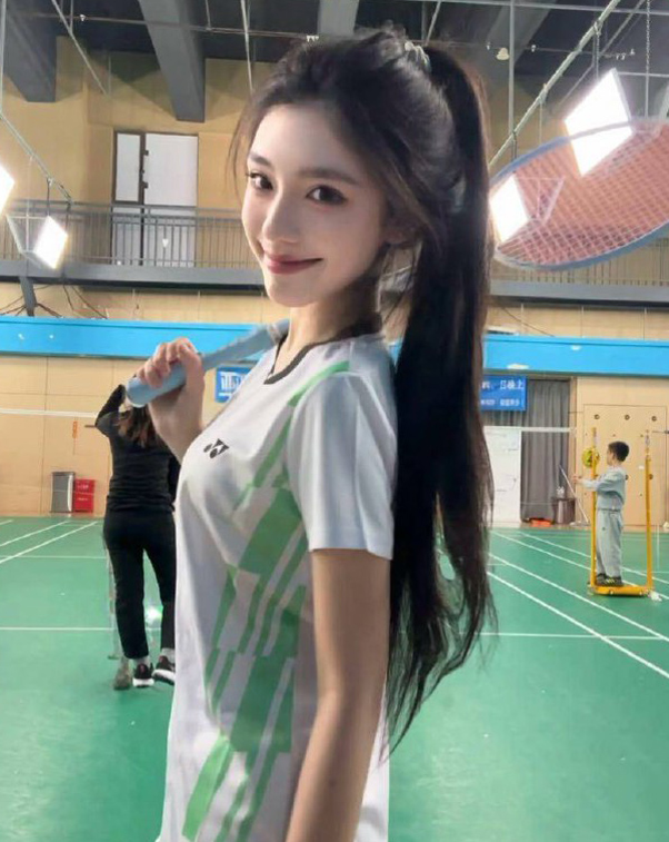 北京艺术学生，北京清纯学姐，北京上门