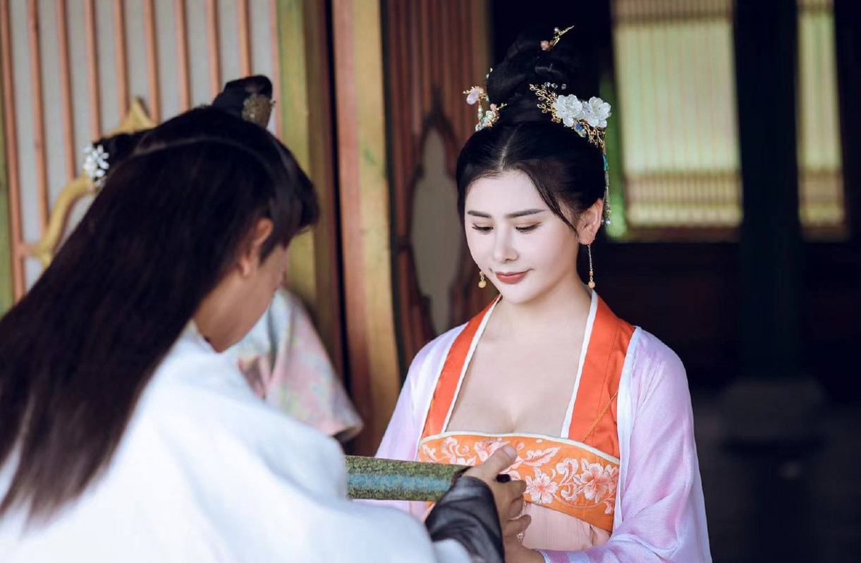 上海外围信息，上海外围硬5到底是什么意思，上海线下社交