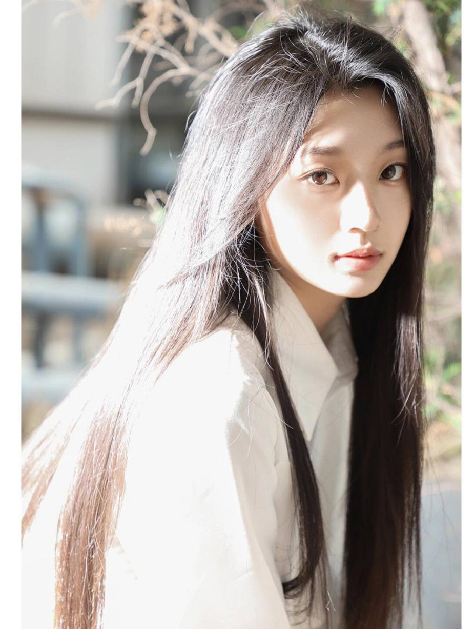 上海九头身纯欲风御姐，上海外围模特，上海男士社交圈