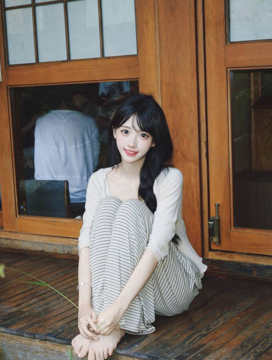 广州高端外围，广州收费约会，广州直接问预算