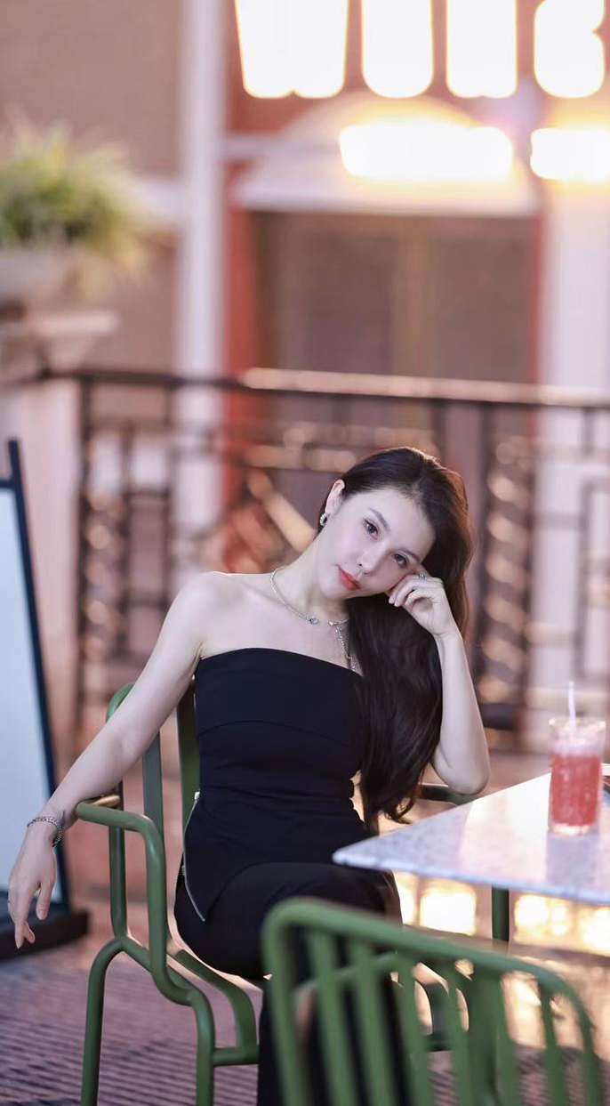 北京本地交友群，北京出差聊天，北京约少妇