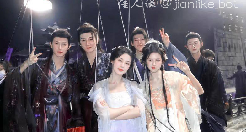 北京外围，北京约甜美女生，北京经纪人