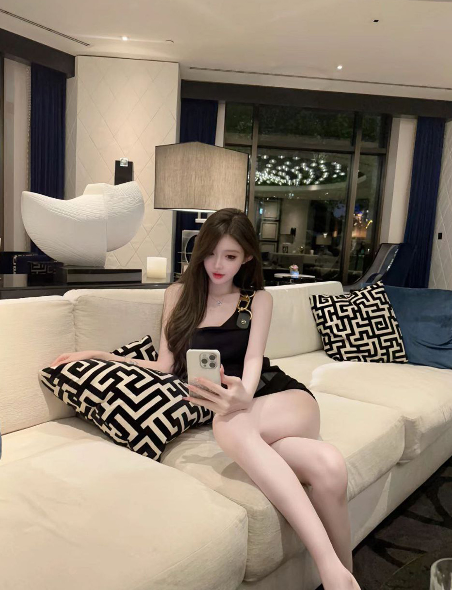 北京极品女人兼职，北京高端私密，在北京约清纯学妹