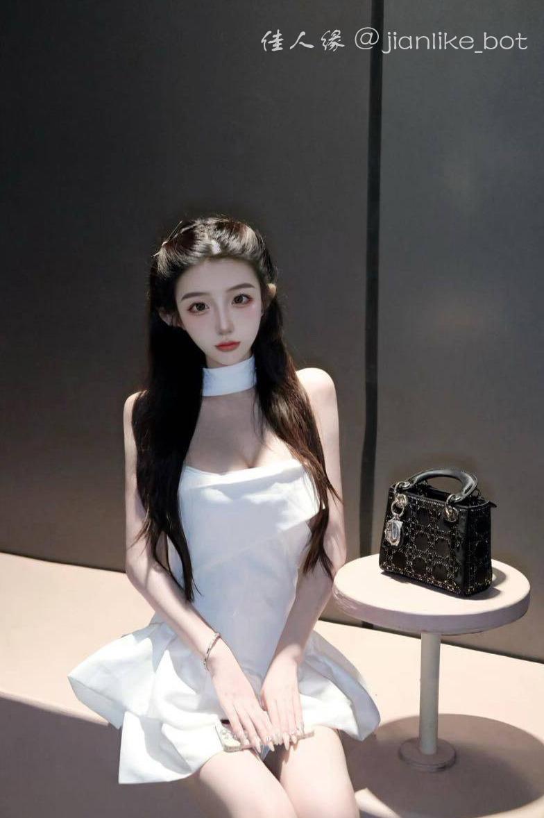 广州清纯学姐，广州外围伴游，广州外围是什么意思