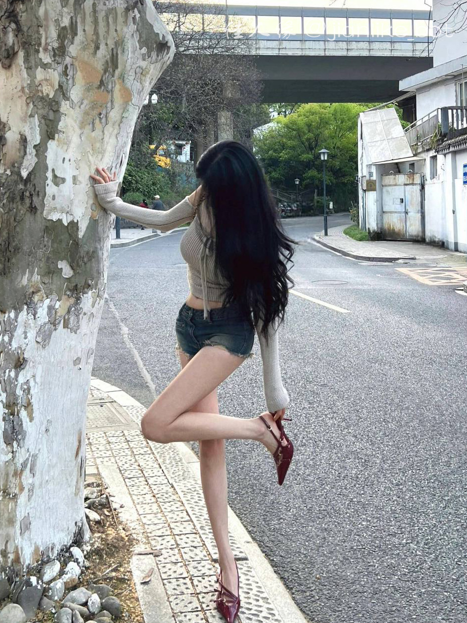 广州高端资源，在广州约模特，广州楼凤