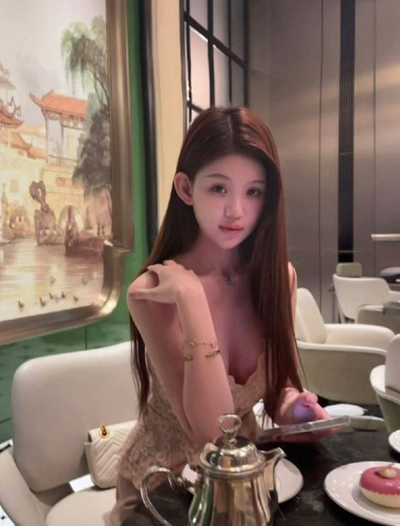 广州深夜聊天，全国外围价格，广州同城吃饭聊天