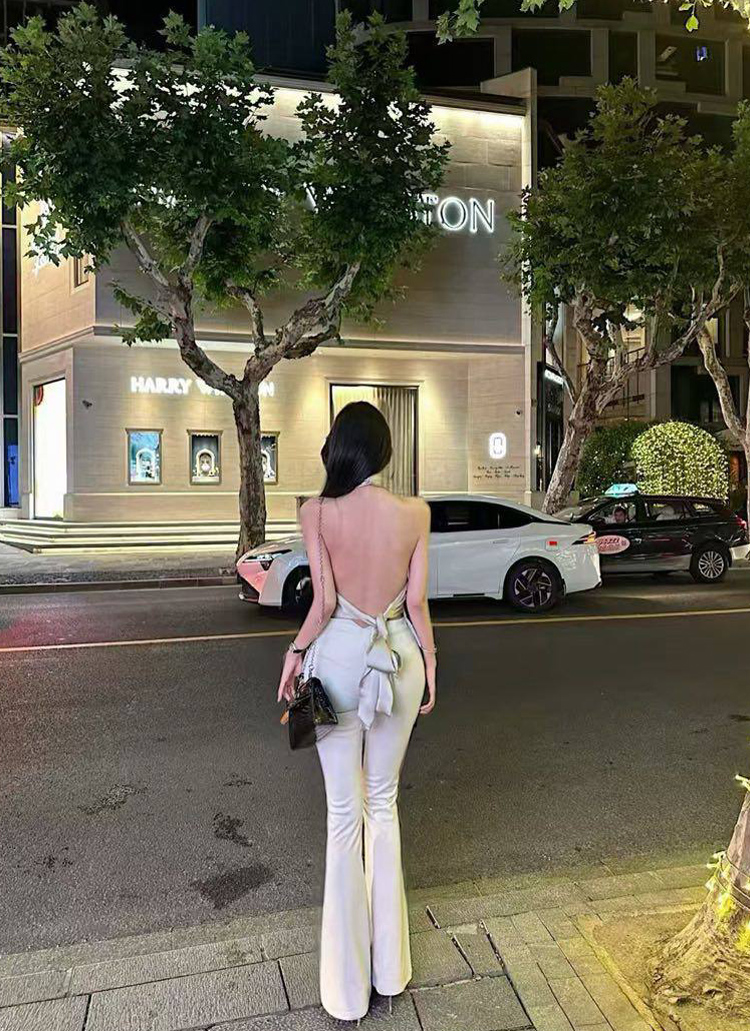 小红书怎么找外围，上海九头身纯欲风御姐，外围招聘是什么条件