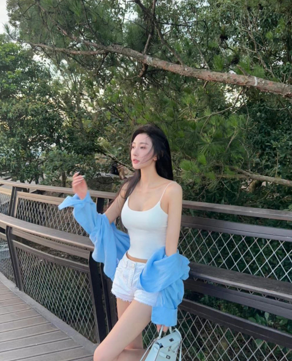 北京外围多少钱，外围招聘是什么条件，北京上门服务