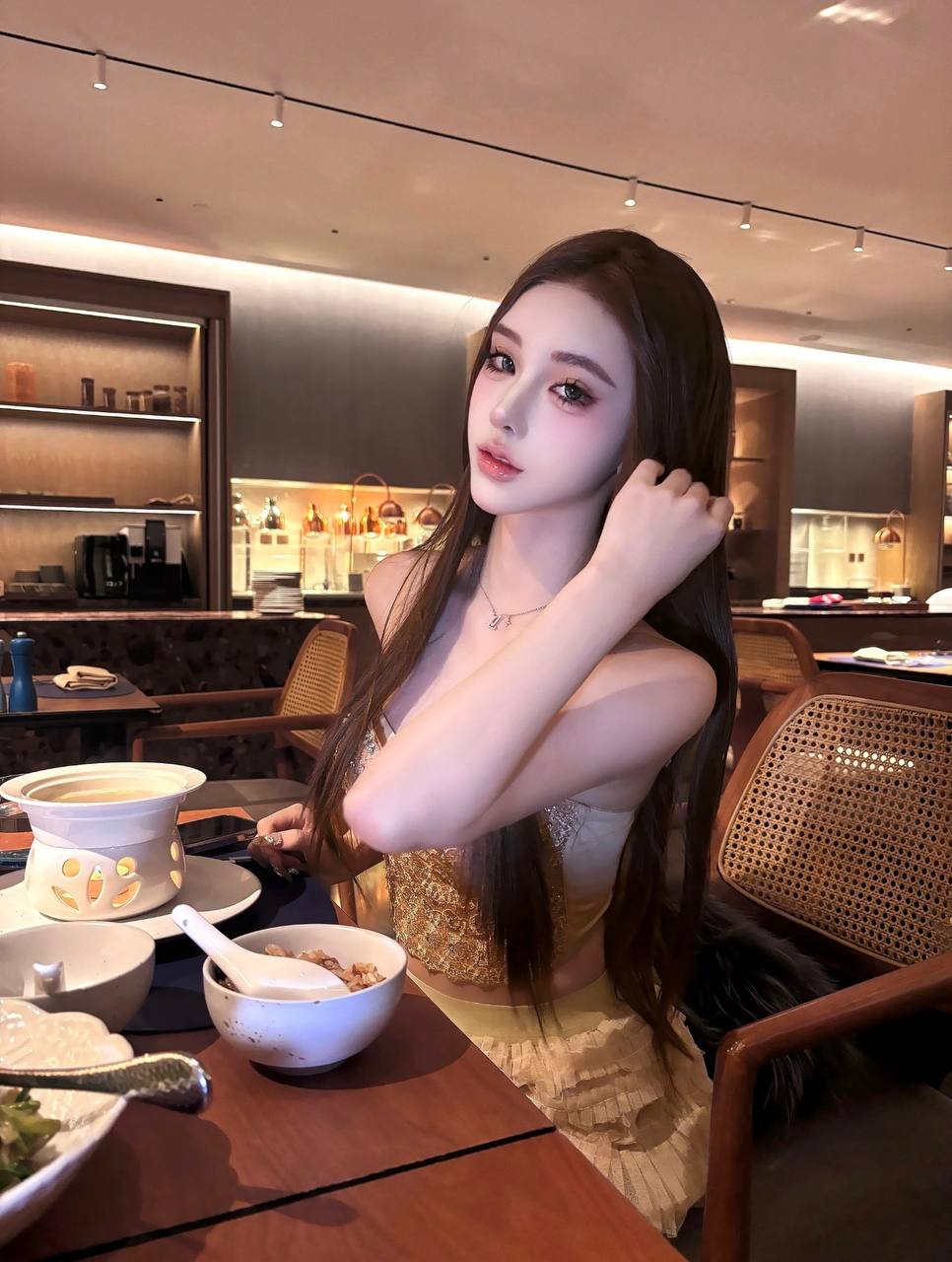 杭州外围价格，杭州聊天交友，杭州陪练嫒