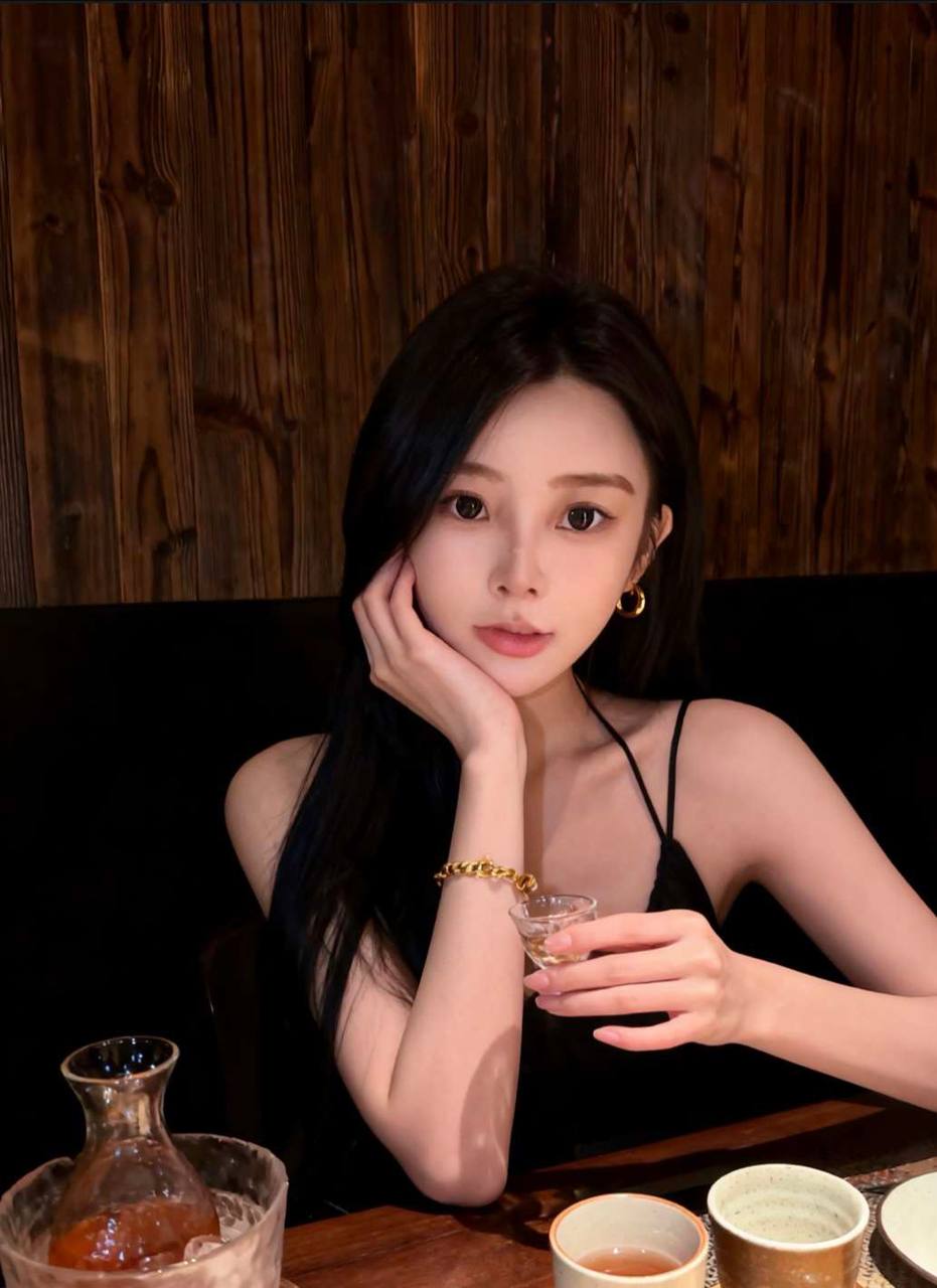 杭州高端外围，杭州吃饭聊天，杭州空姐