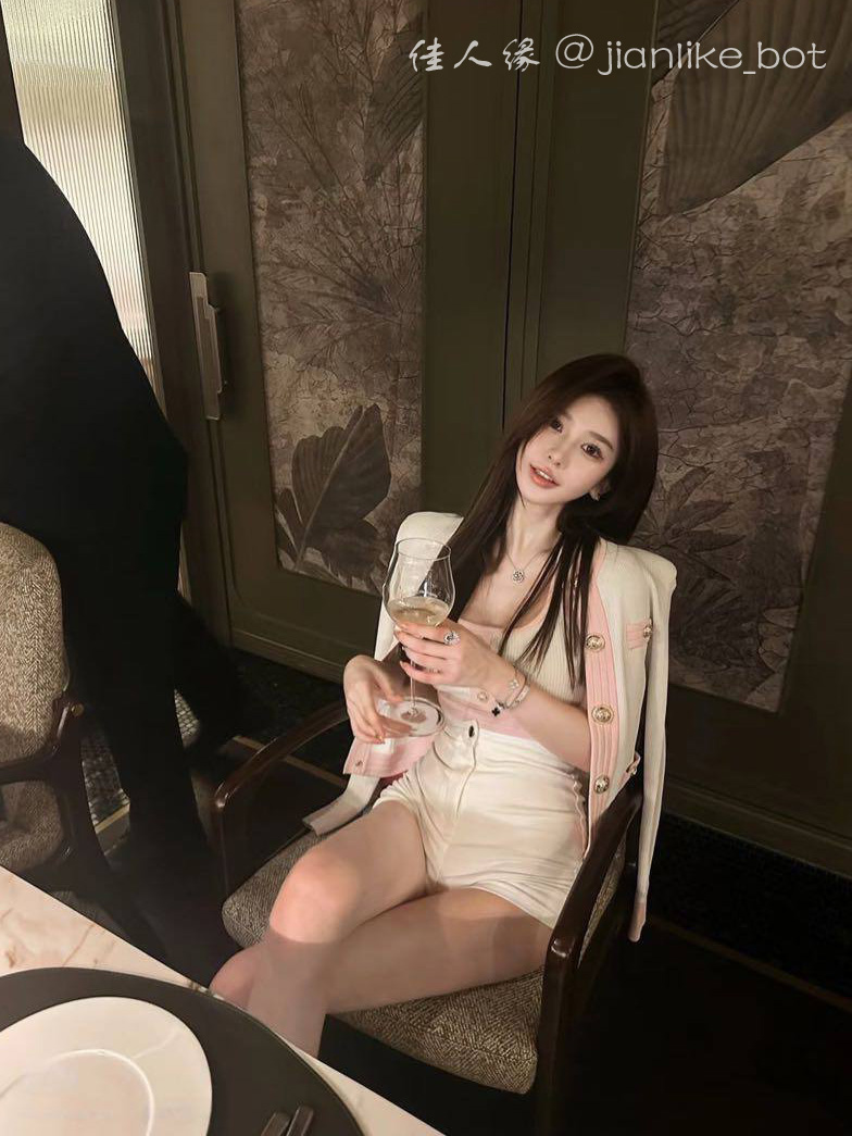 深圳魔都高端交友圈，全国外围价格，深圳外围