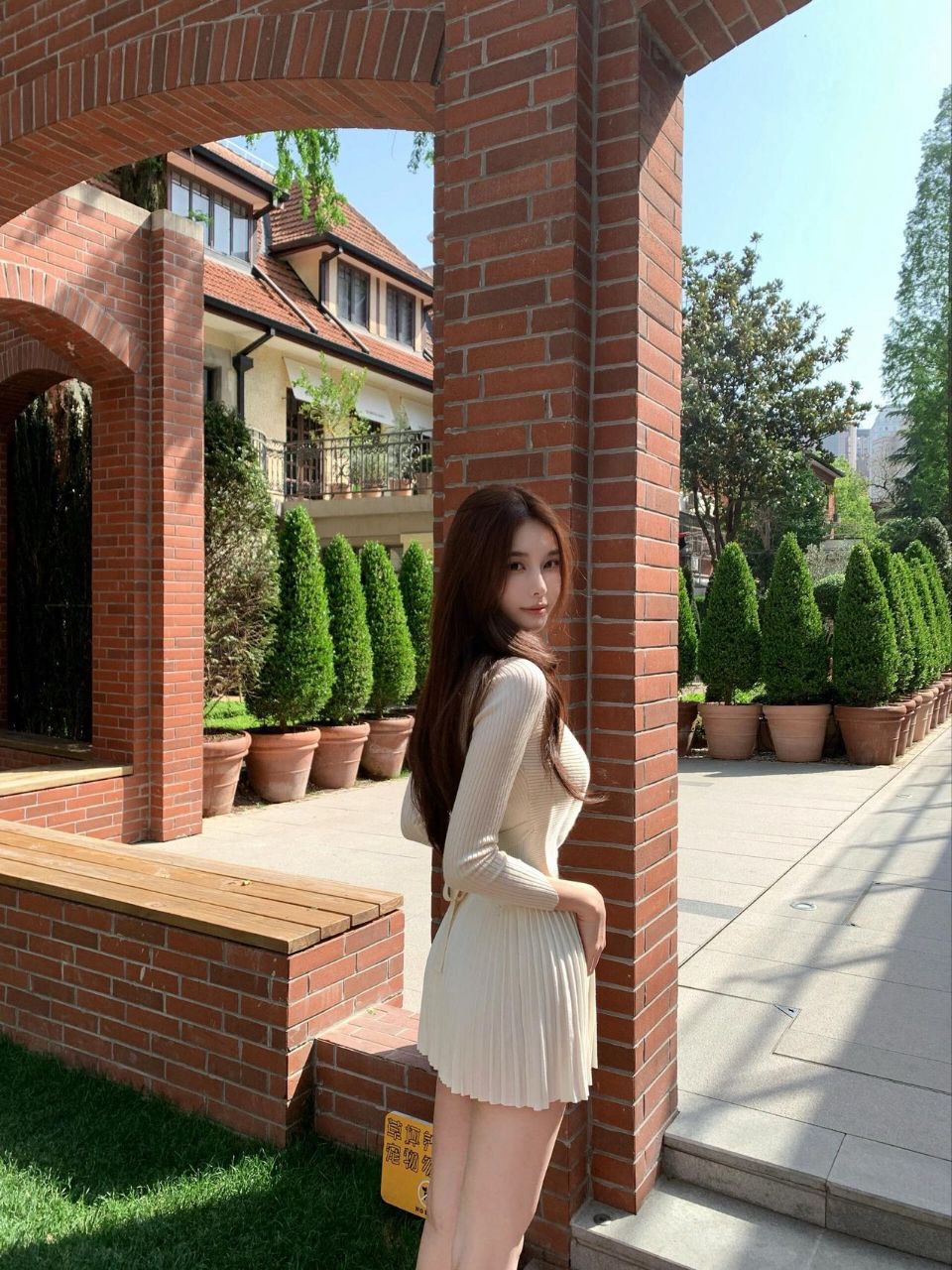 香港高端伴游，香港本地社交，香港大蜜