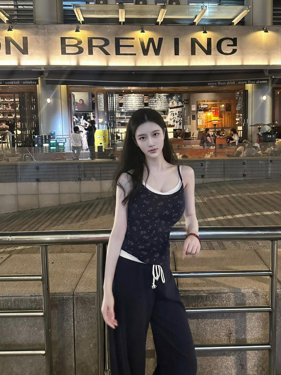 高端外围是什么意思，香港高海拔冷艳大蜜，香港情感交流朋友