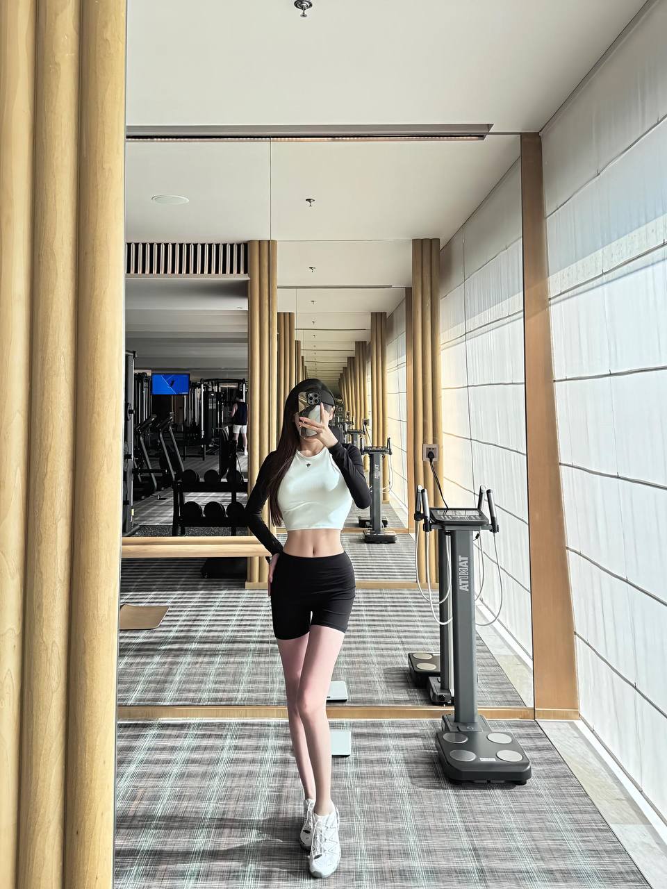 曼谷外围女，曼谷性感老师兼职，商务陪同