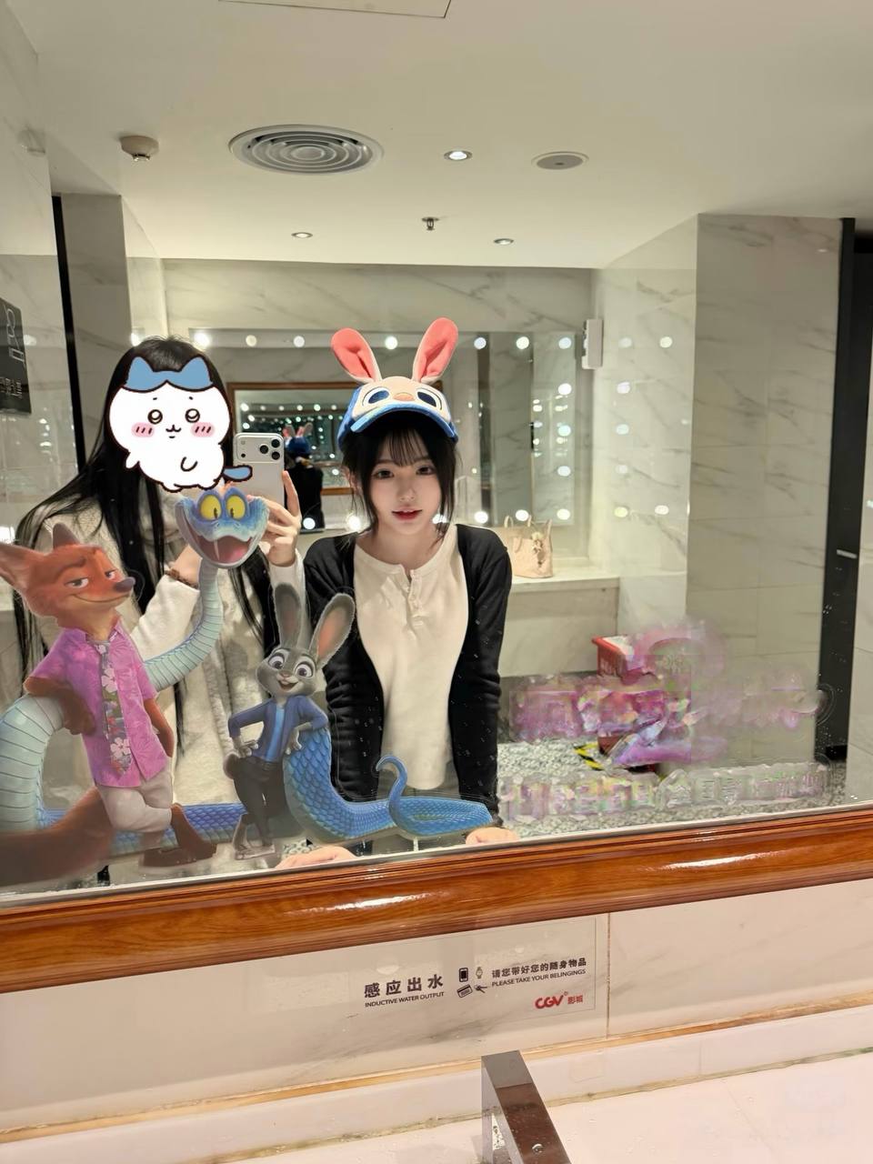 曼谷外围伴游，曼谷外围多少钱，曼谷九头身纯欲风御姐