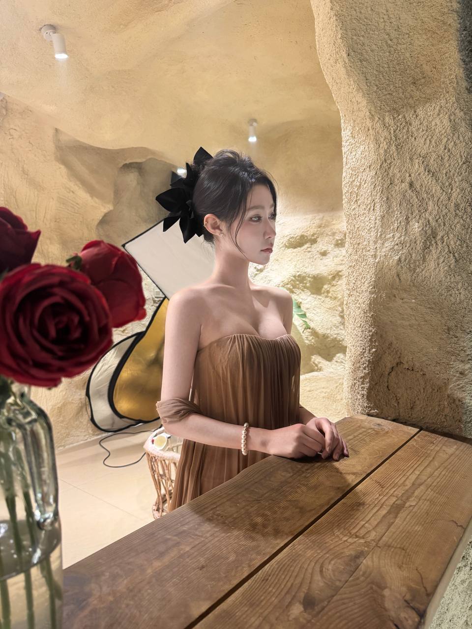 曼谷空虚找女伴，曼谷外围推荐，曼谷救场女生