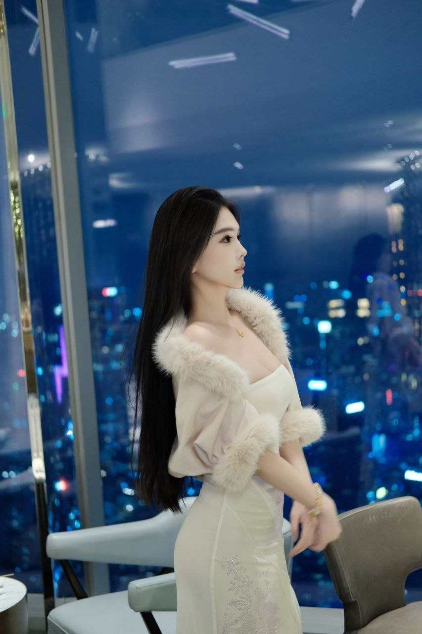 新加坡高端伴游，新加坡线下约会，新加坡白领