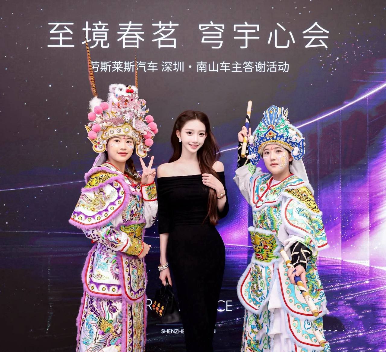 异地出差交友，新加坡美女上门，新加坡空虚找女伴