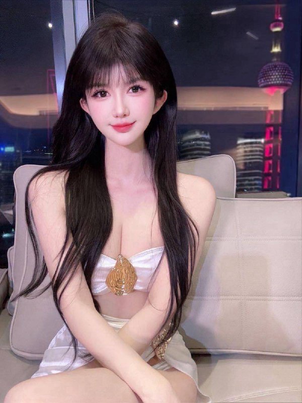 城市喝茶，新加坡艺术生，新加坡外围混血