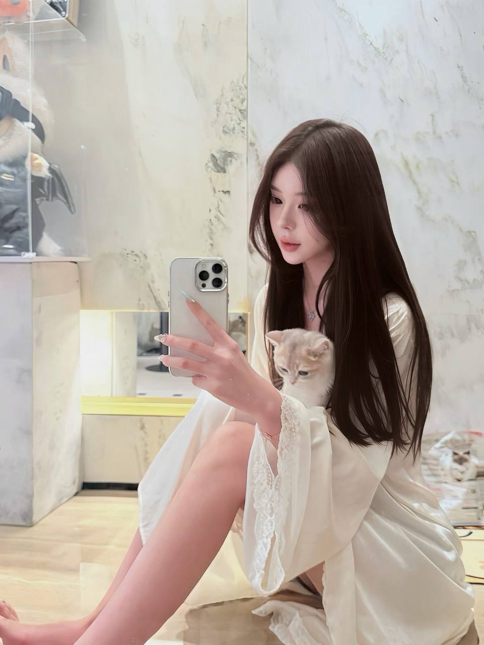 新加坡约会，高端交友，明星伴游