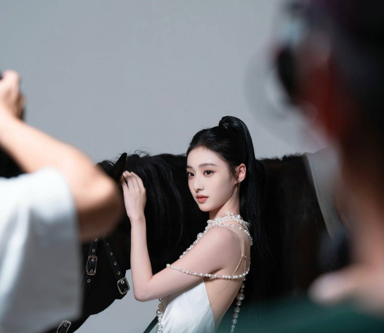 上海找妹子吃饭，上海同城轻社交吃饭聊天，上海寻欢