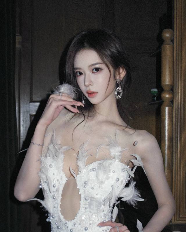 情趣赛道，上海少妇，上海桌游