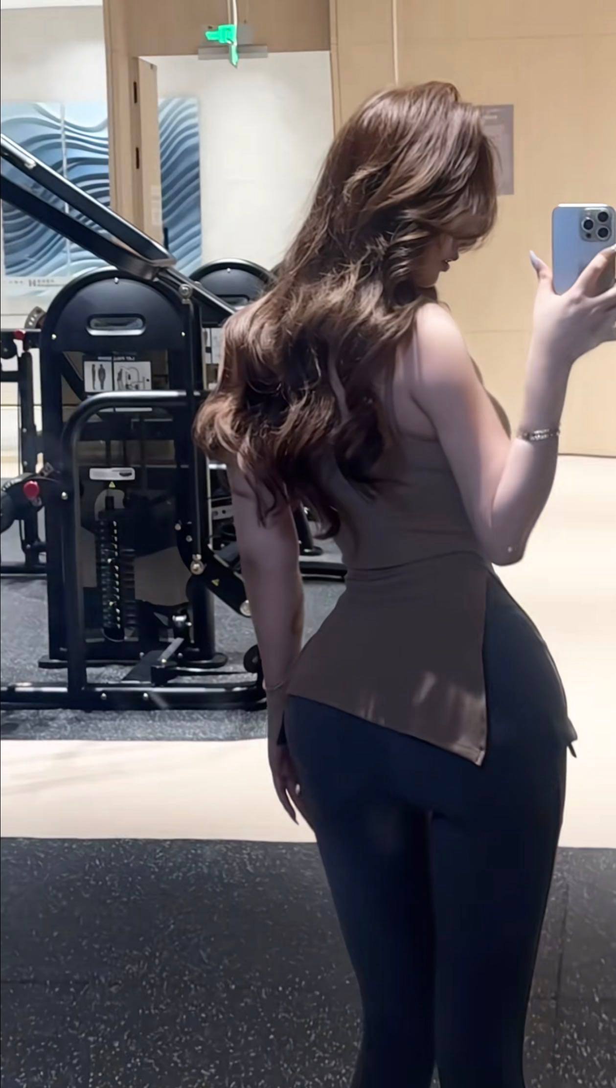 上海高端资源，上海找女生吃饭聊天，上海大学生兼职