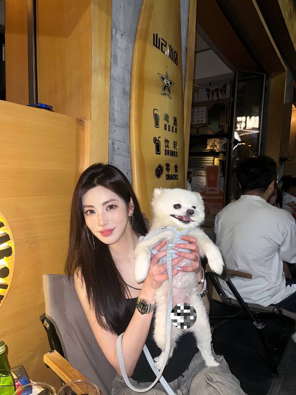 上海聊天交友，上海外围价格，上海学生