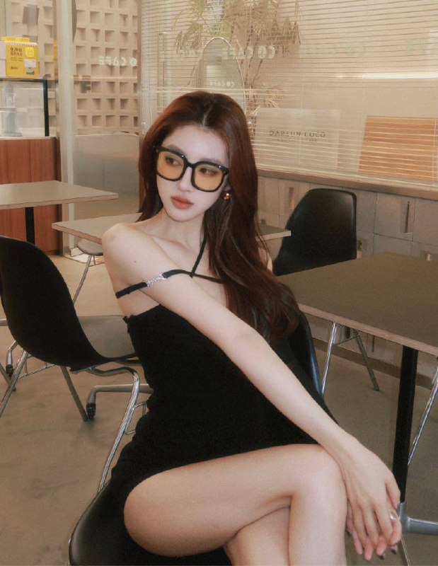 北京靠谱高端伴游，北京外围网红，北京95后交友