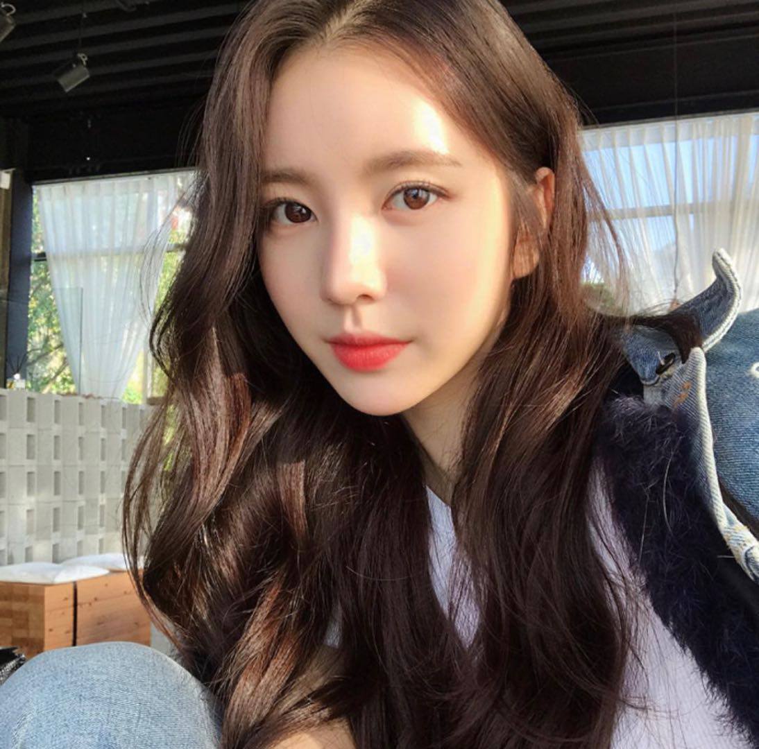 北京靠谱交友平台，北京品质女生伴游，北京御姐