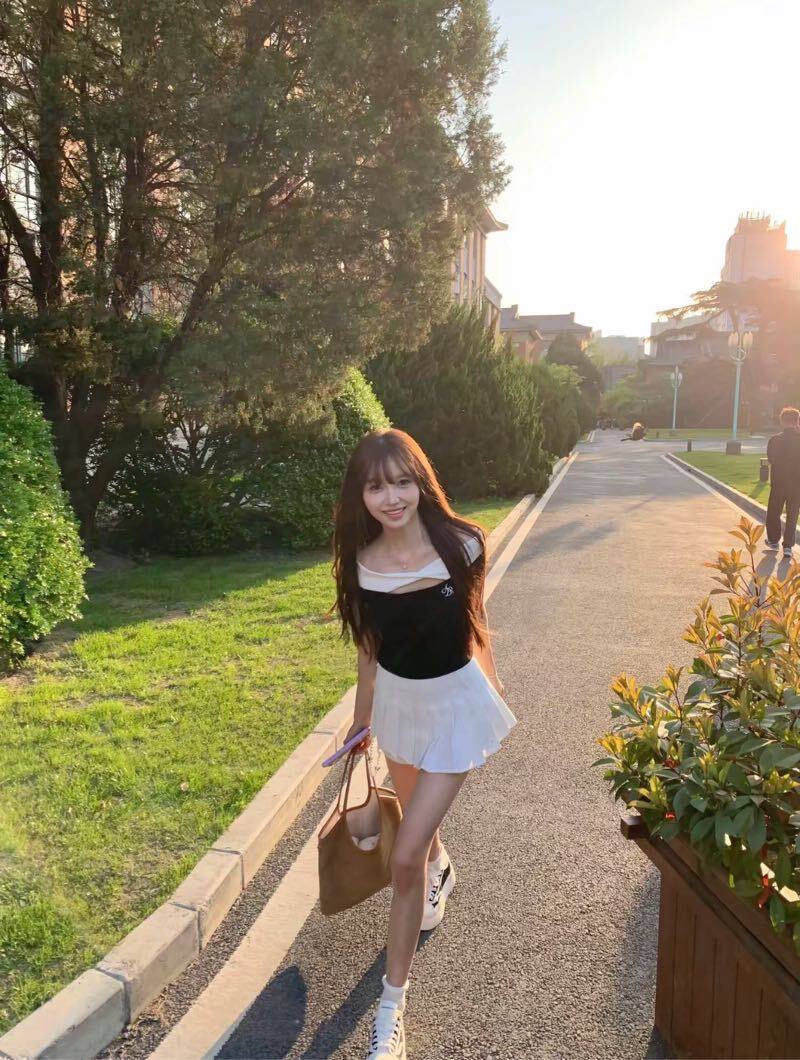 在北京一个人很孤独怎么办，高端外围，北京高端商务模特