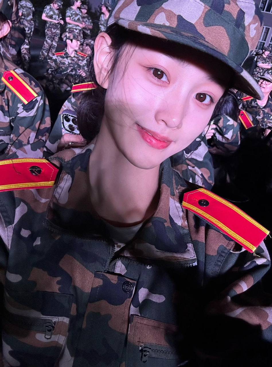 商务陪同，北京95后交友，北京高门槛高素质私密约妹