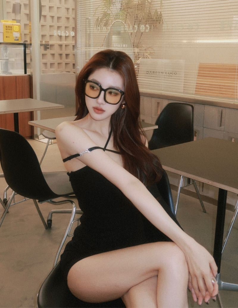 北京约甜美女生，北京吃饭聊天，北京伴游