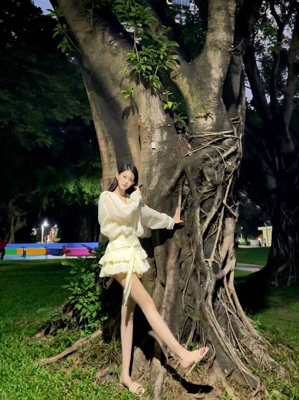 深圳单身交友，深圳外围价格，深圳外围多少钱