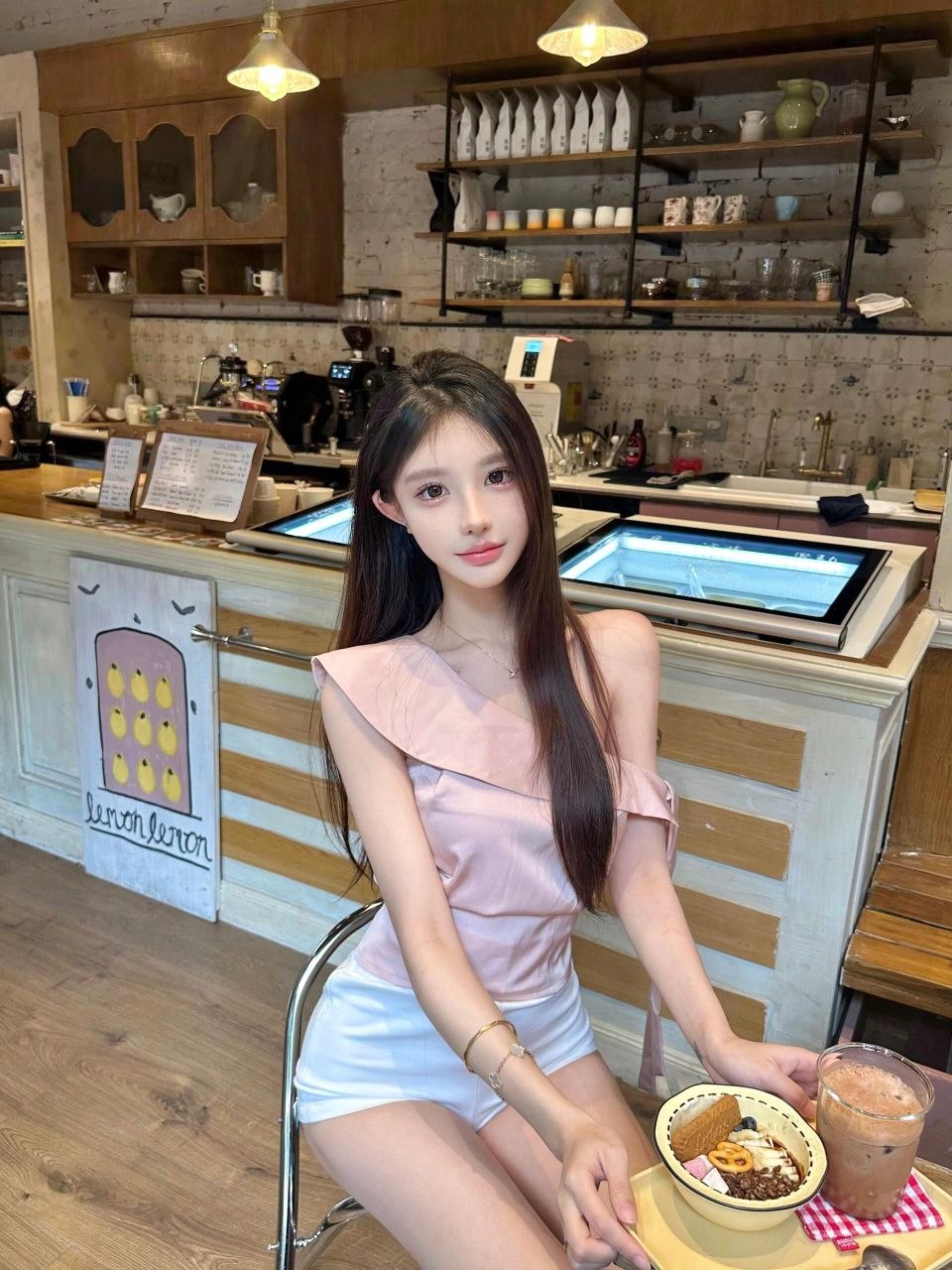 在北京约模特，北京大蜜，北京外围模特