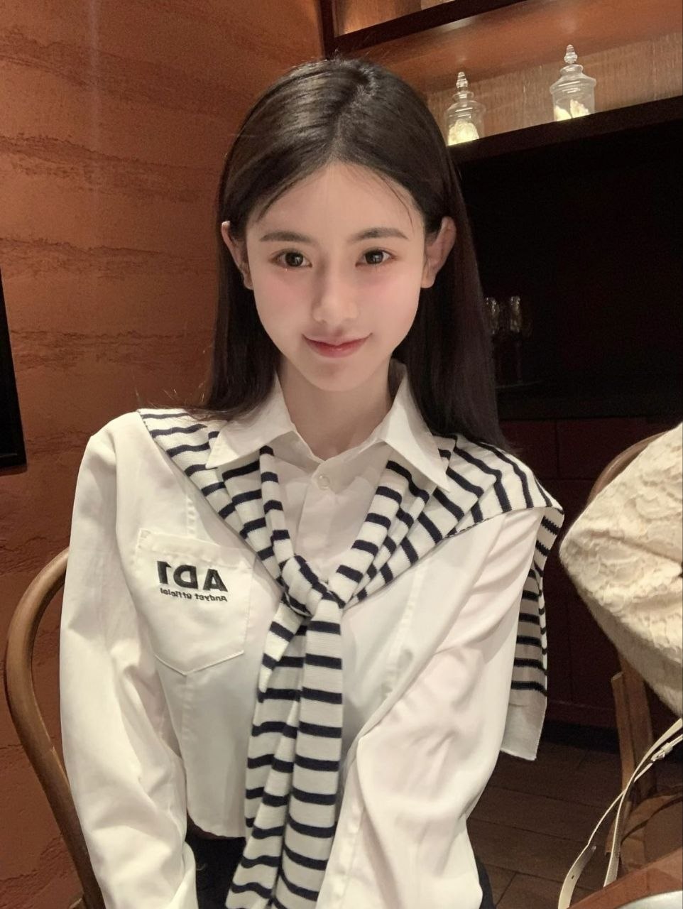 在北京怎么约女生，北京红酒，出差同城交友聊天