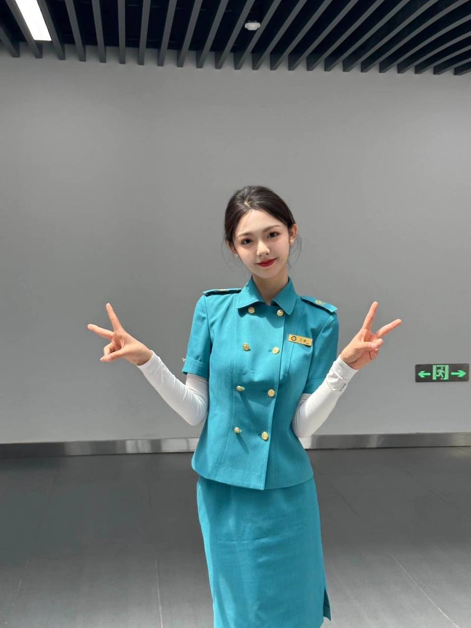 上海同城交友贴，上海外围哪里找，上海单身聊天交友