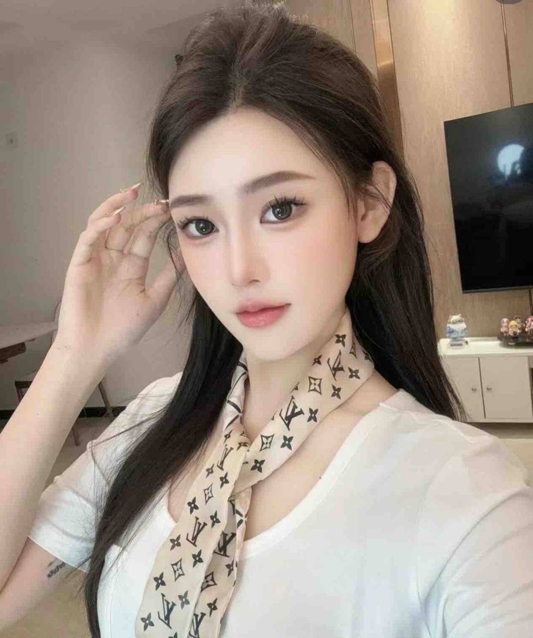 上海白领兼职，上海找女性一起吃饭，上海空虚找女伴