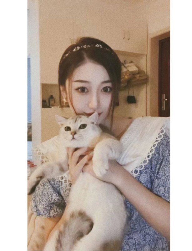 异地出差交友，长沙外围一般多少钱，长沙女性陪吃