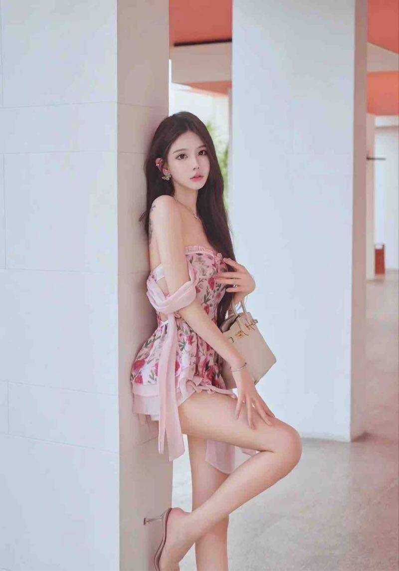 长沙高端伴游，长沙本地社交，长沙线上找女生