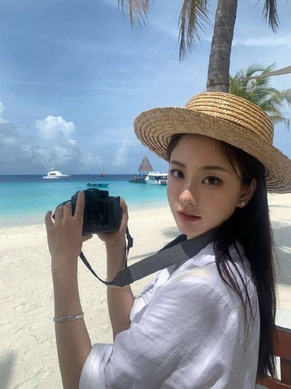 长沙女生摄影师，长沙私域圈子，长沙找女生开空调