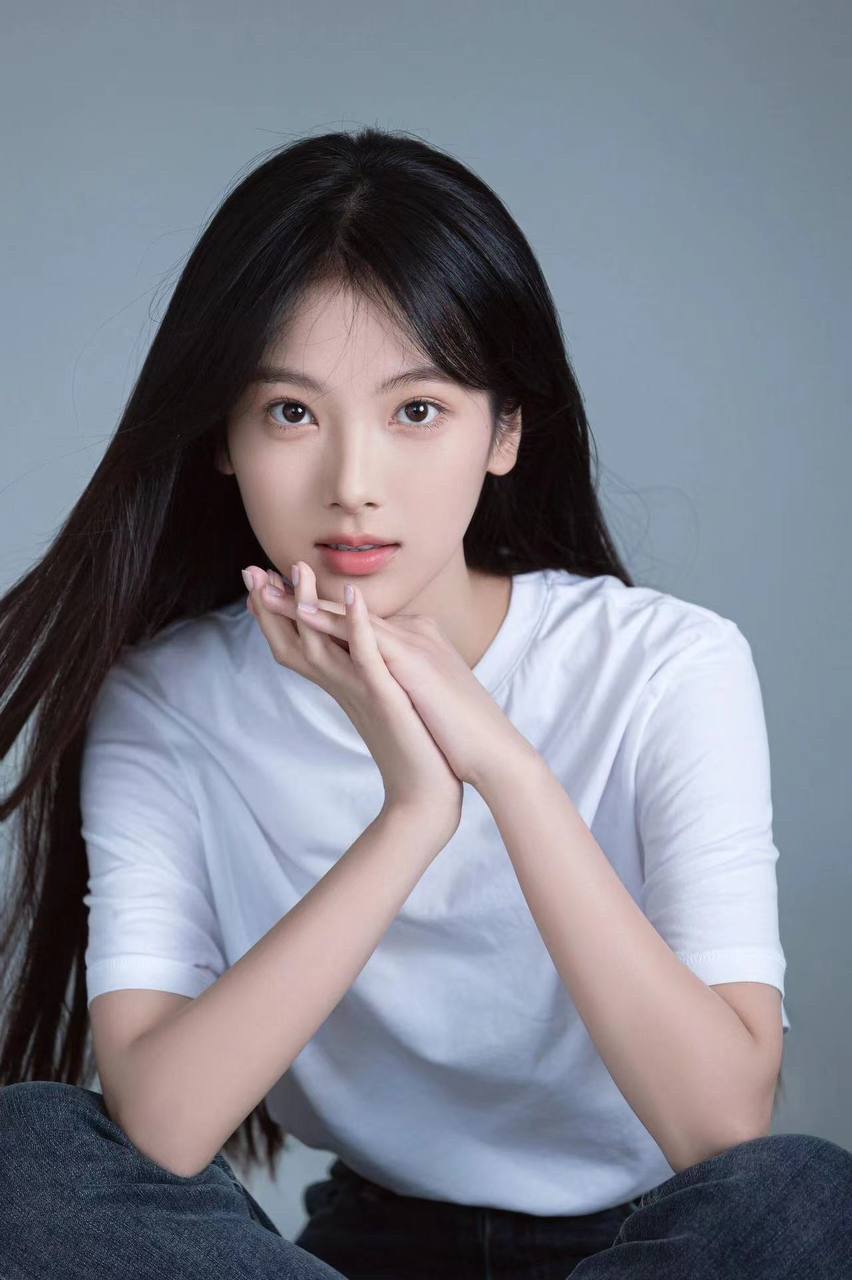 同城轻社交吃饭聊天，长沙空姐，在长沙出差晚上一个人怎么打发时间